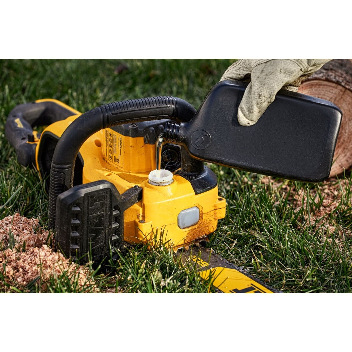 DeWalt DCCS672B DW 60V 18IN Chainsaw, Bare