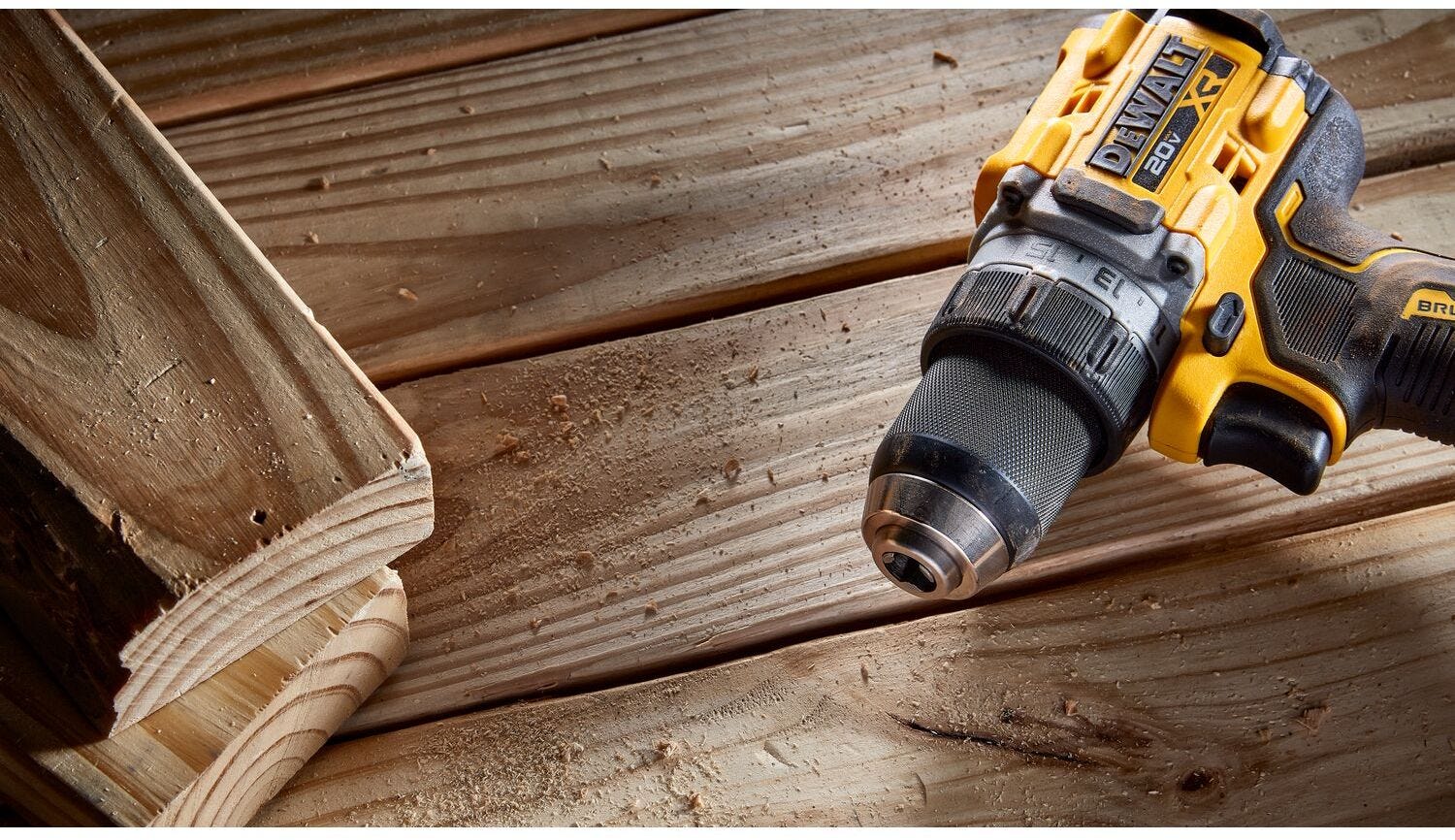 DeWALT DCD800B 20V MAX XR Brushless Compact 1/2-in. Drill/Driver, Tool Only