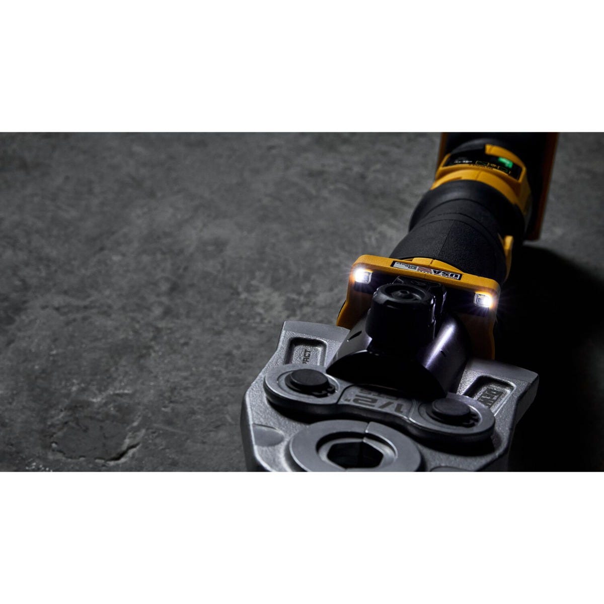 DeWalt DCE210D2 20V MAX Compact Press Tool 2.0Ah Kit