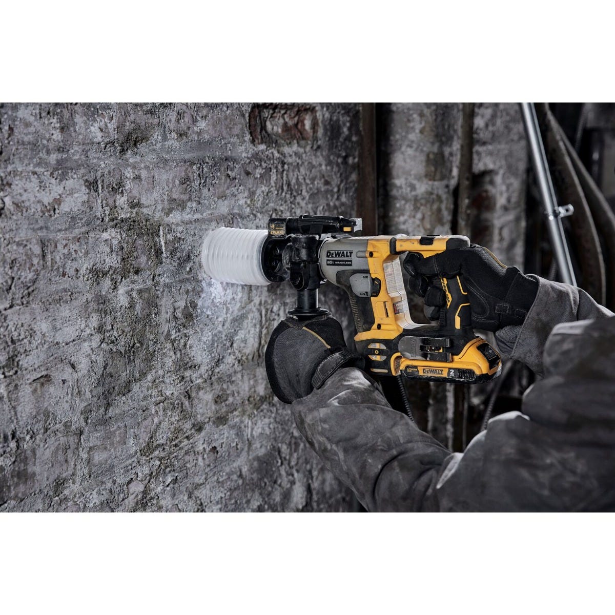DEWALT DCH172B ATOMIC 20V MAX 5/8-in. Brushless SDS Plus Rotary Hammer, Tool Only