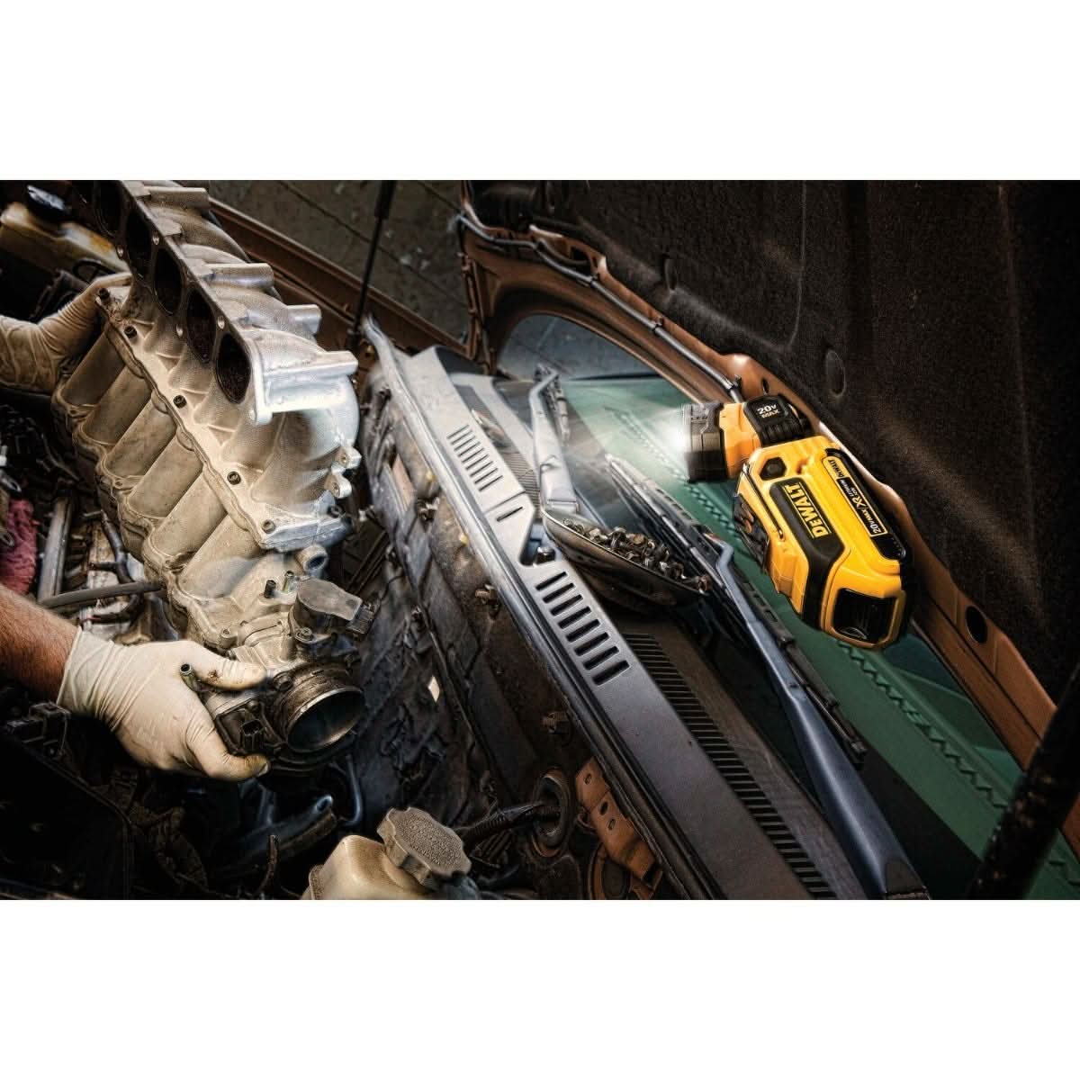 Dewalt DCL044 20V MAX 160 Lumen LED Handheld Worklight – Tool Nut