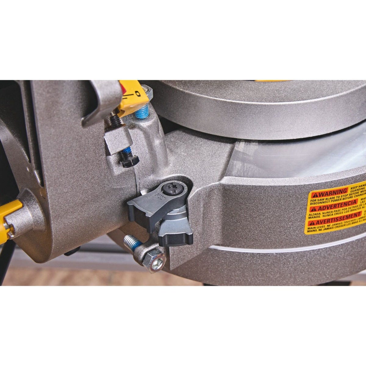 DeWALT DCS714WW1 DEWALT 20V MAX XR 10-in. Double Bevel Fixed Miter Saw 8.0Ah Kit
