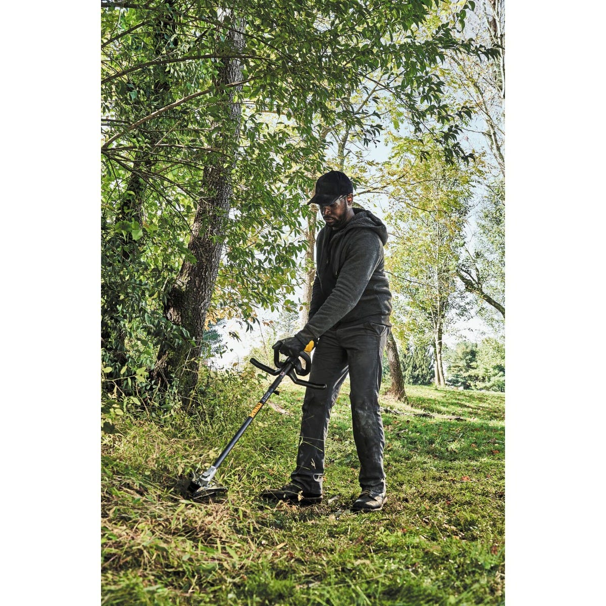 DeWalt DCST972B FlexVOLT 60V MAX 17-Inch Brushless Attachment Capable String Trimmer, Tool Only