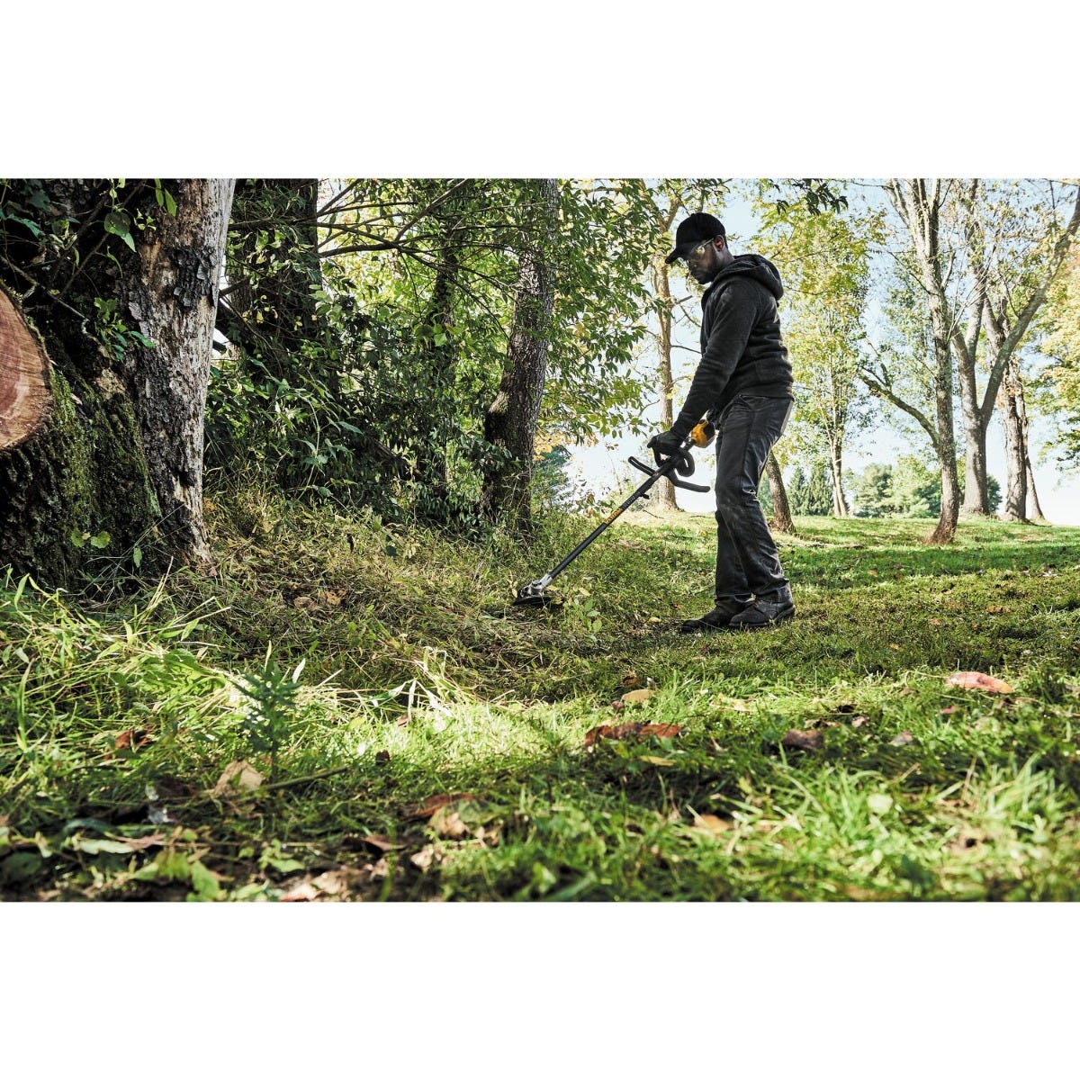 DeWalt DCST972X1 FlexVOLT 60V MAX 17-Inch Brushless Attachment Capable String Trimmer 3.0Ah Kit