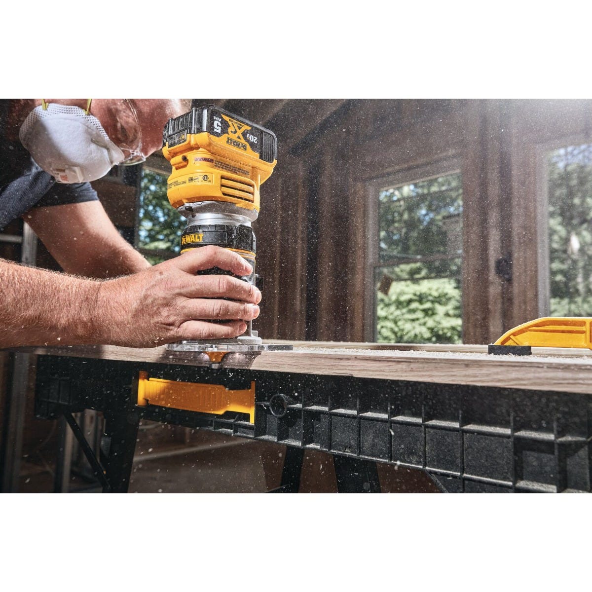 DeWalt 20V MAX XR Plunge Router and Compact Router Kit