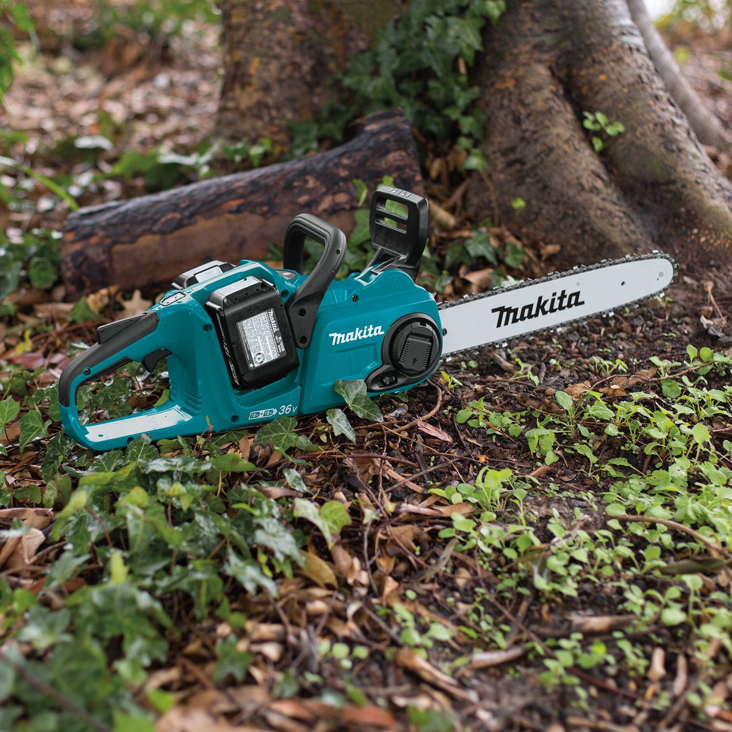 Makita XCU03PT 36V (18V X2) LXT Brushless 14" Chain Saw Kit (5.0Ah)