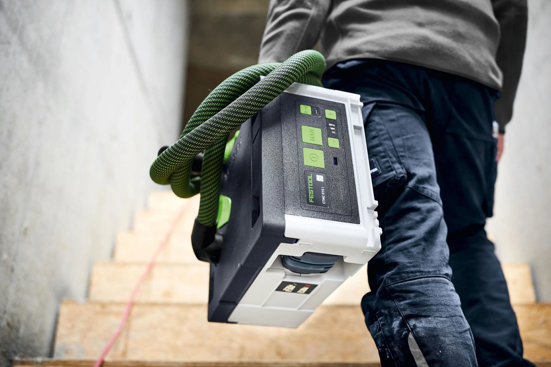 Festool 576941 CTC SYS Cordless Dual-18V Mobile HEPA Dust Extractor, Tool Only