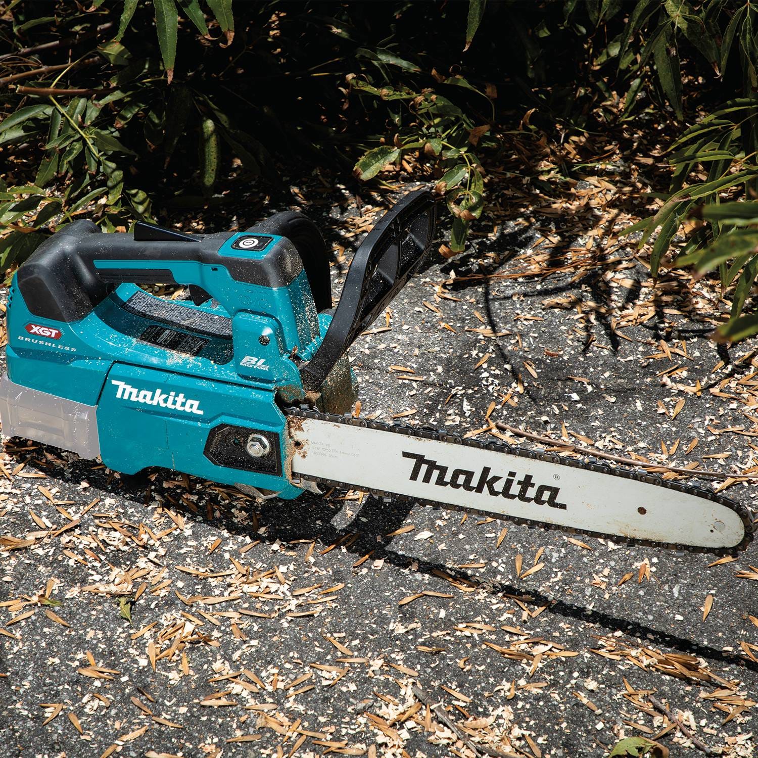 Makita GCU01Z 40V max XGT Brushless Cordless 12" Top Handle Chain Saw, Tool Only