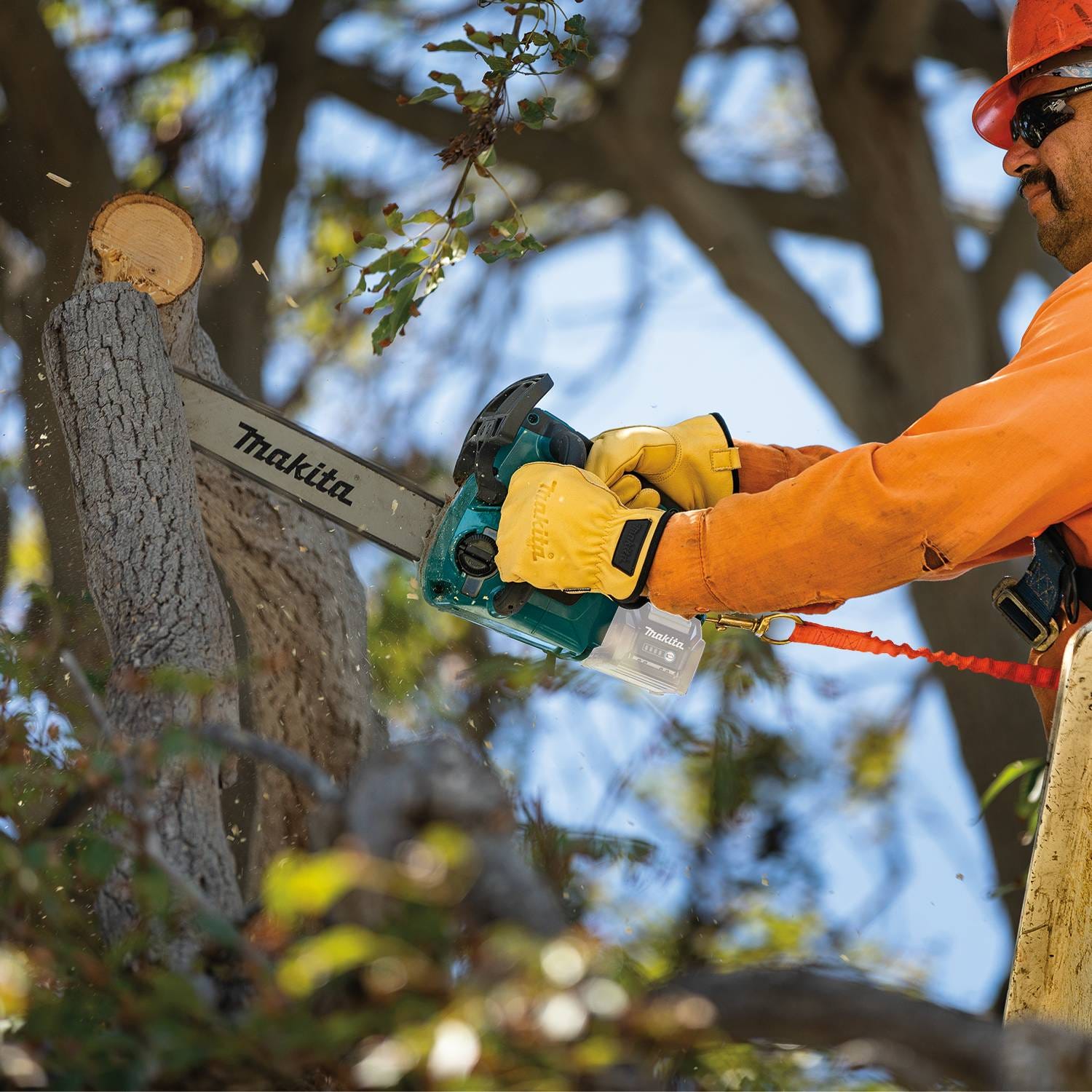 Makita GCU03Z 40V max XGT Brushless Cordless 16