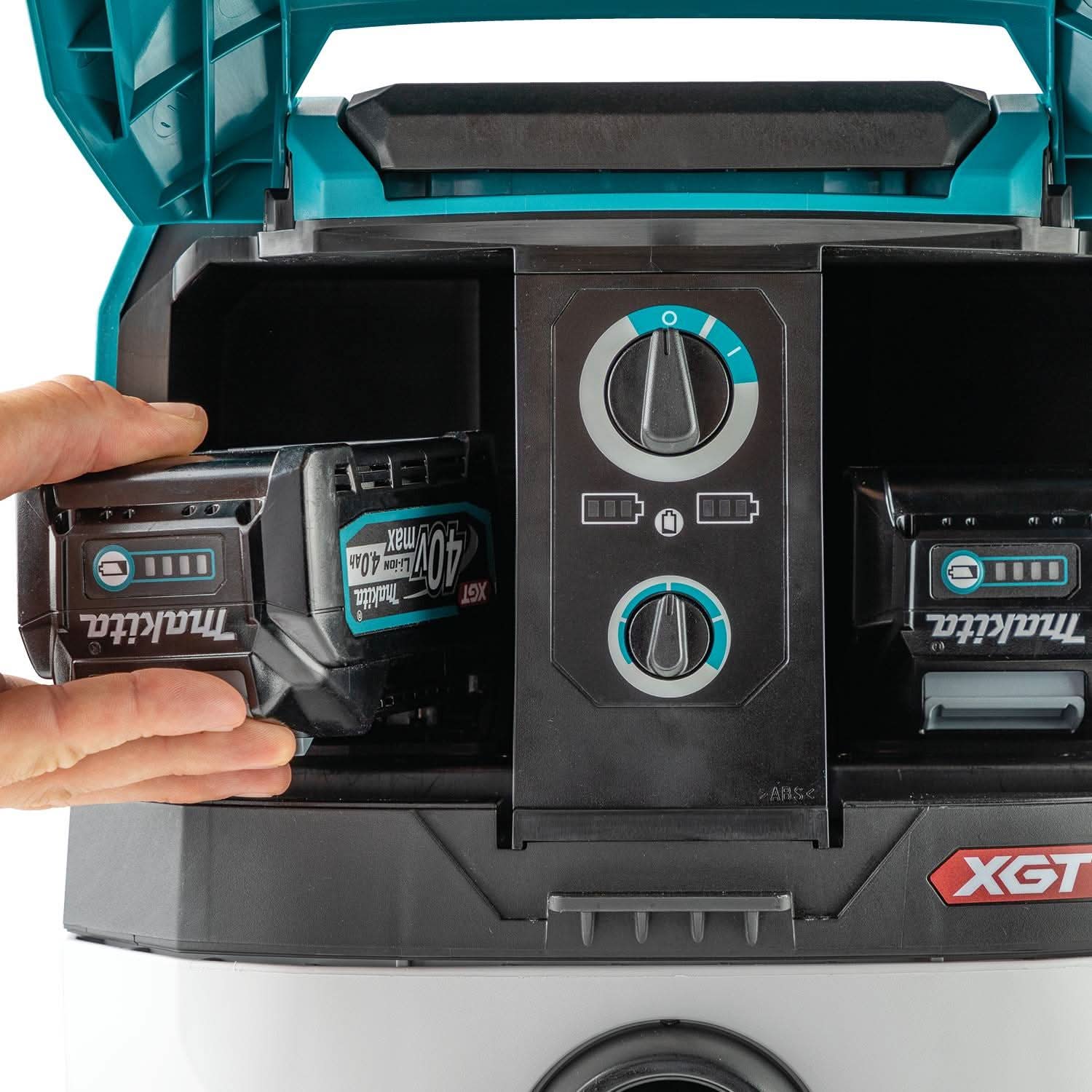 Makita GCV03PM 40V max XGT Brushless Cordless 4 Gallon Wet/Dry Dust Extractor/Vacuum Kit (4.0Ah)