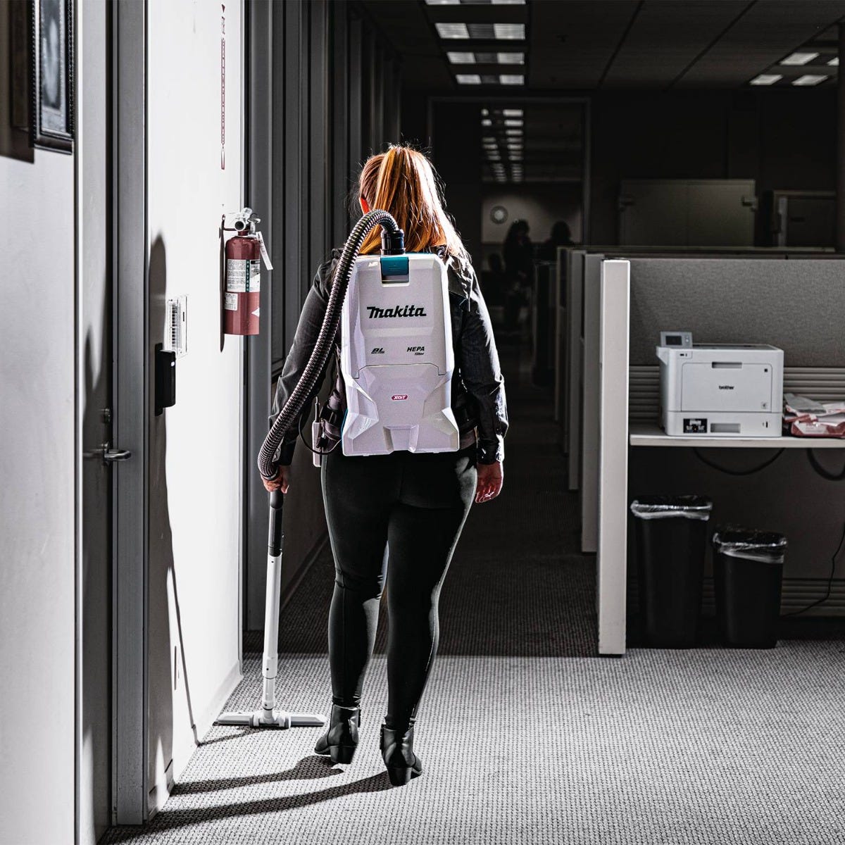 Makita GCV08PM 40V max XGT Brushless Cordless 6 Quart HEPA Filter Dry Backpack Vacuum Kit (4.0Ah)