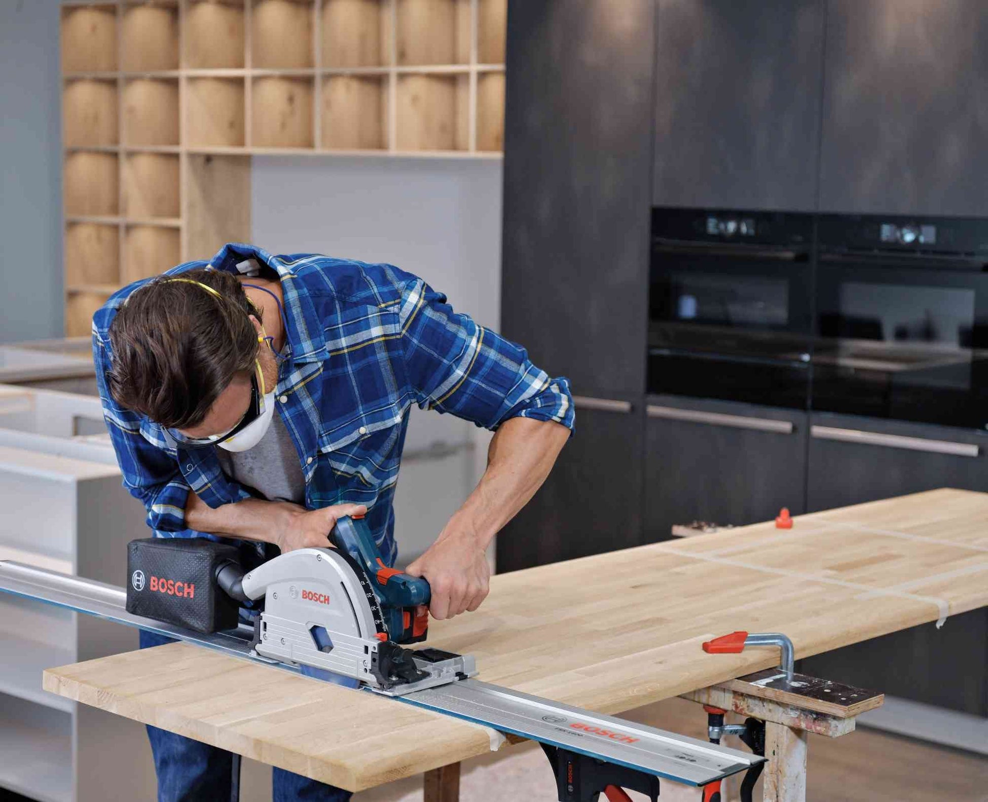 Bosch GKT18V-20GCL14 PROFACTOR CORE18V Connected-Ready Track Saw 8.0Ah Kit