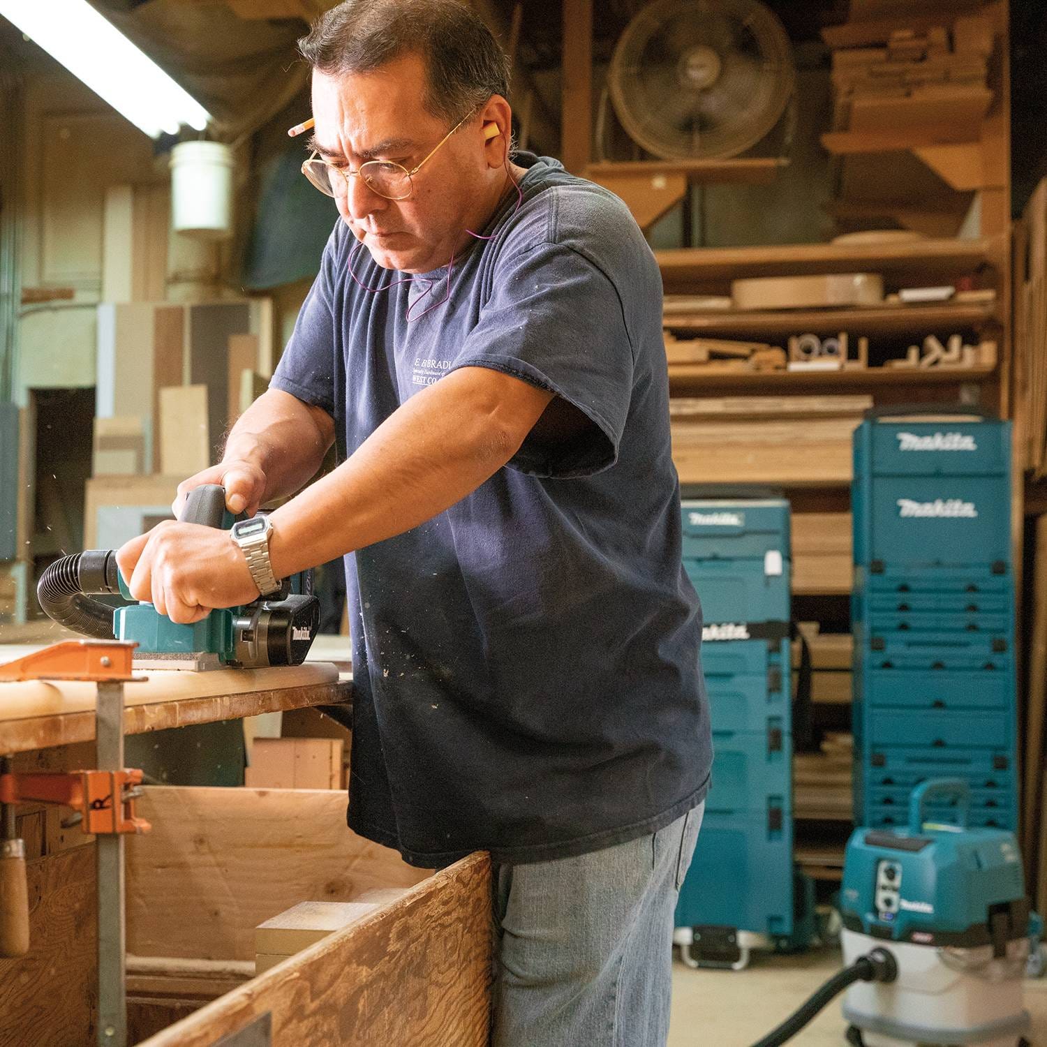 Makita GPK01M1 40V max XGT Brushless Cordless 3-1/4" Planer Kit, AWS Capable (4.0Ah)