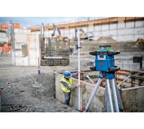 Bosch GRL4000-90CHVGK 18V REVOLVE4000 Connected Green-Beam Self