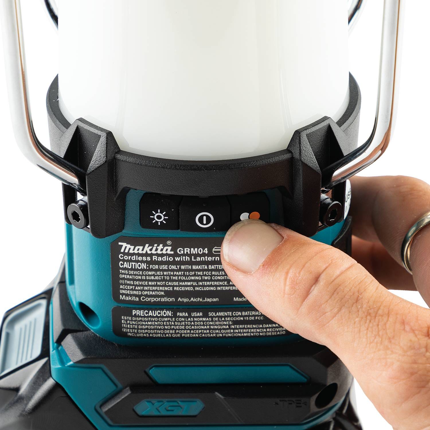Makita GRM04 40V max XGT Cordless Lantern with Radio, Tool Only