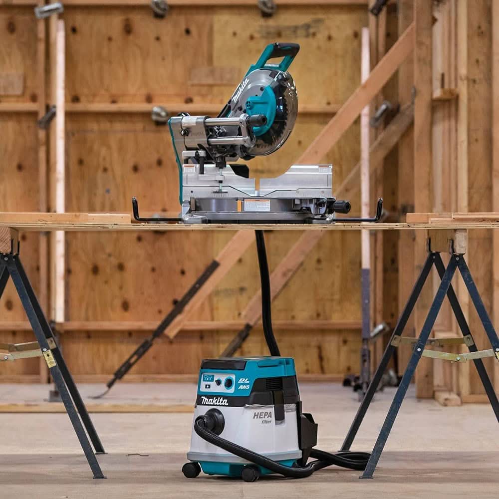 Makita GSL03Z 40V max XGT Brushless Cordless 10