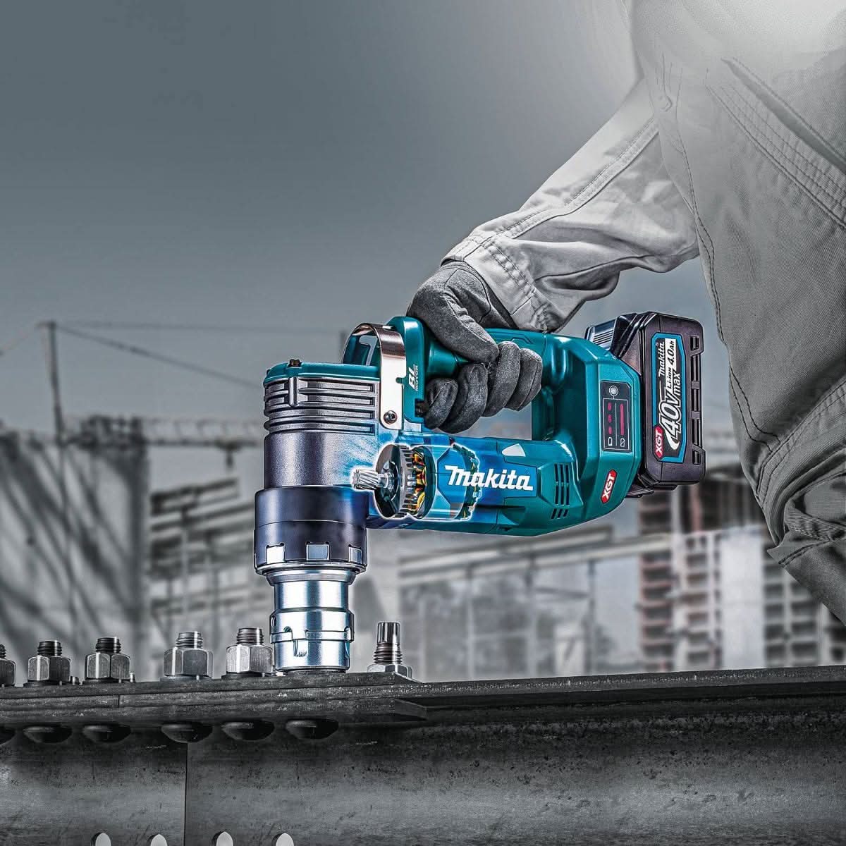 Makita GTW01M1 40V max XGT Brushless Cordless Shear Wrench Kit (4.0Ah)