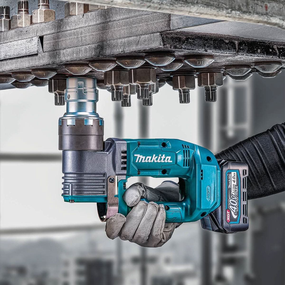 Makita GTW01M1 40V max XGT Brushless Cordless Shear Wrench Kit (4.0Ah)