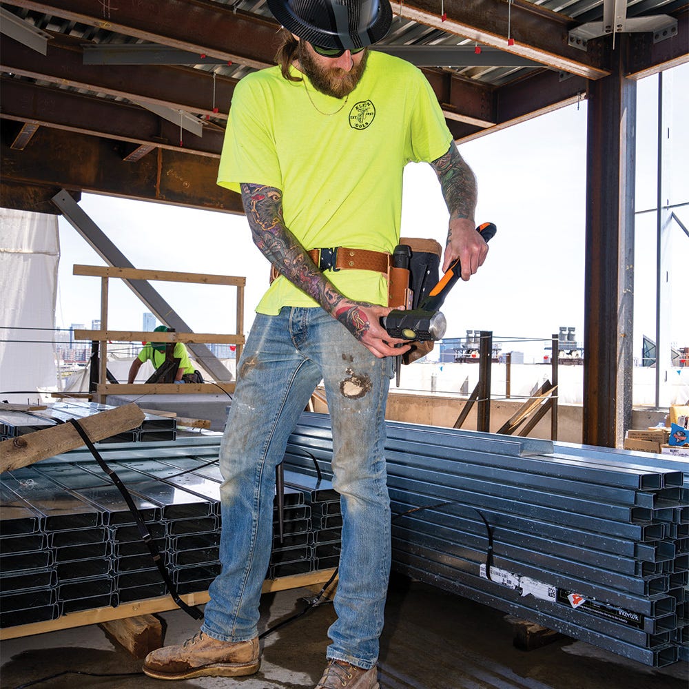 Klein Tools H80696 Sledgehammer with Integrated Hole, 6-Pound