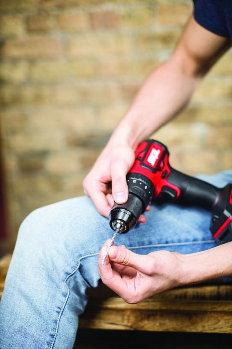 SKIL HD529402 PWRCore 20 Brushless 20V 1/2'' Hammer Drill Kit with PWR JUMP Charger