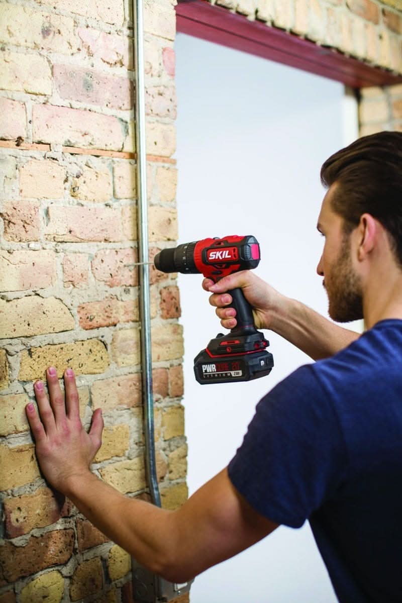 SKIL HD529402 PWRCore 20 Brushless 20V 1/2'' Hammer Drill Kit with PWR JUMP Charger