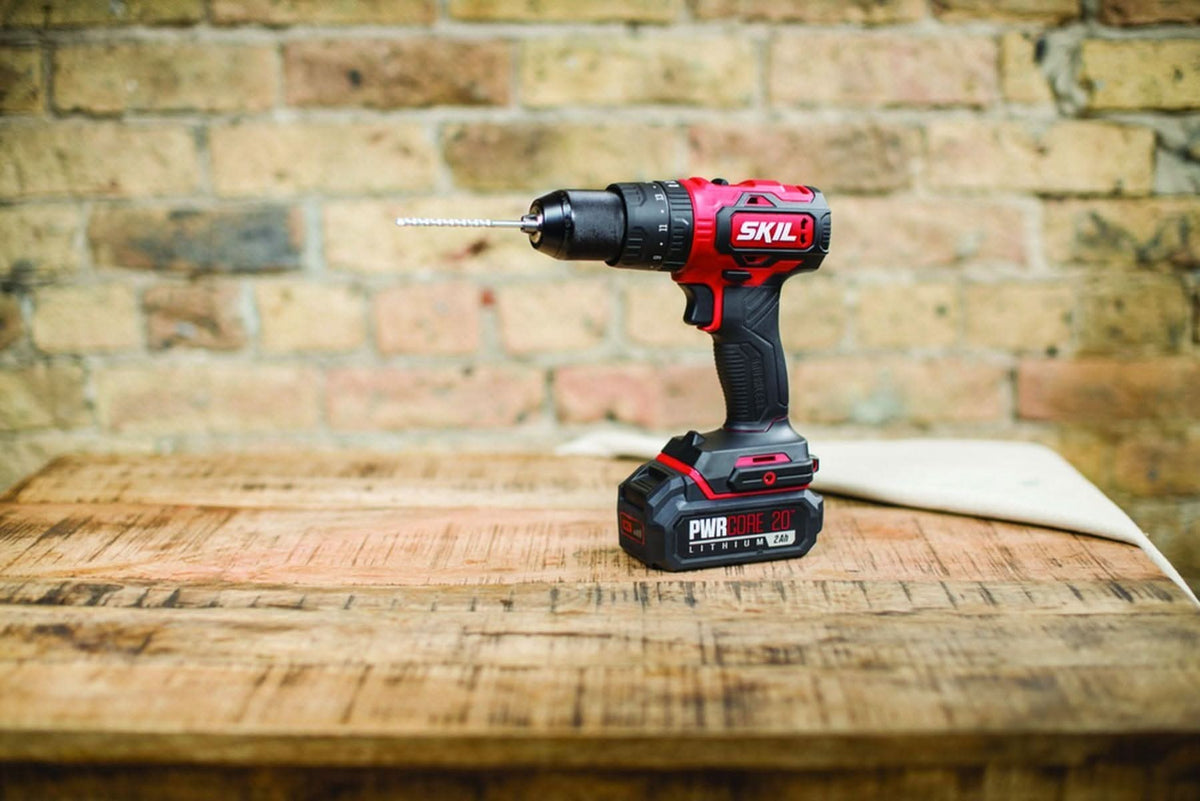 SKIL HD529402 PWRCore 20 Brushless 20V 1/2'' Hammer Drill Kit with PWR JUMP Charger