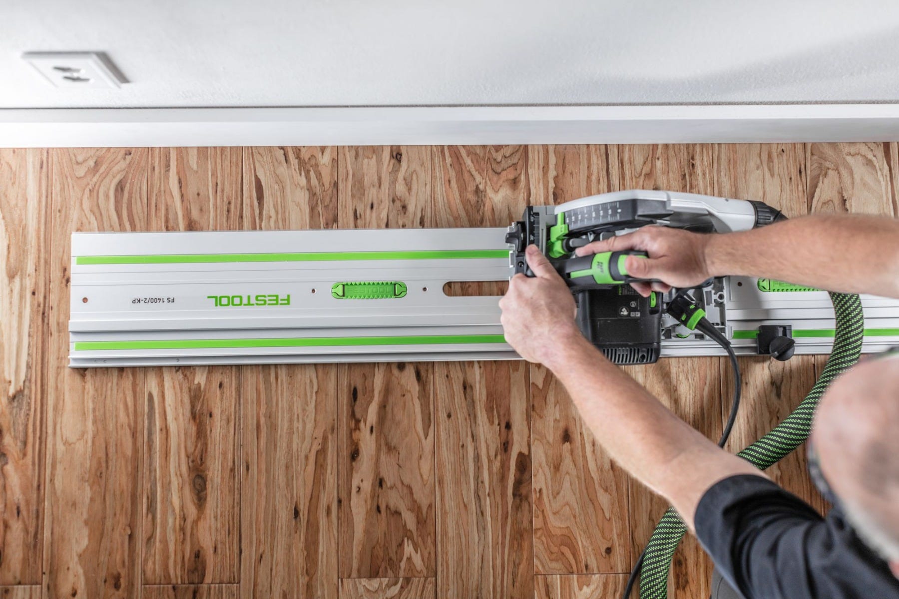 Festool 577014 TS 55 F Plunge Cut Track Saw with 55-in Guide Rail w/ Systainer3