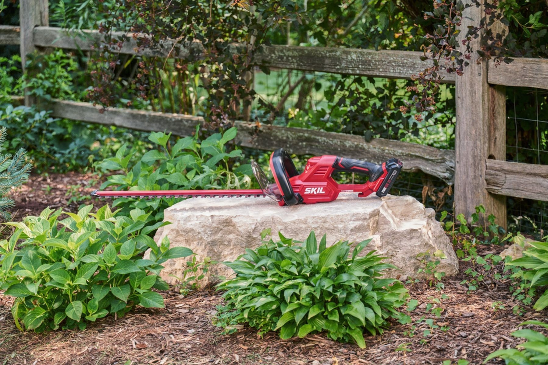 SKIL HT4222B-10 PWRCORE 20 22" Hedge Trimmer with Battery and Charger