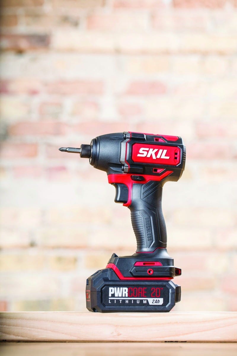 SKIL ID573902 PWR CORE 20 Brushless 20V 1/4 In. Hex Impact Driver Kit with Auto PWR JUMP Charger