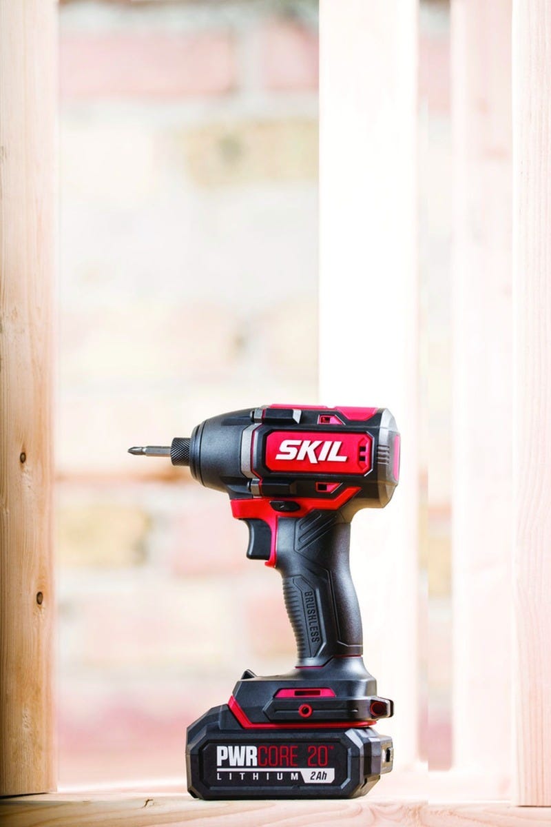 SKIL ID573902 PWR CORE 20 Brushless 20V 1/4 In. Hex Impact Driver Kit with Auto PWR JUMP Charger