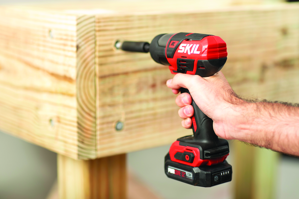 SKIL CB736701 PWRCore 12 Brushless 12V Drill Driver & Impact Driver Kit with PWR JUMP Charger