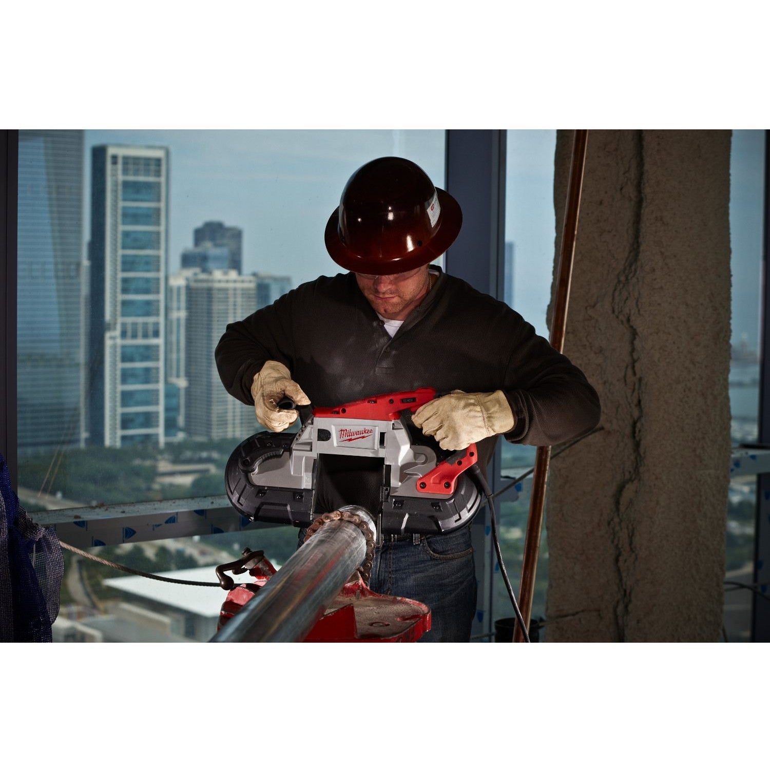Milwaukee 6232-21 Portable Bandsaw