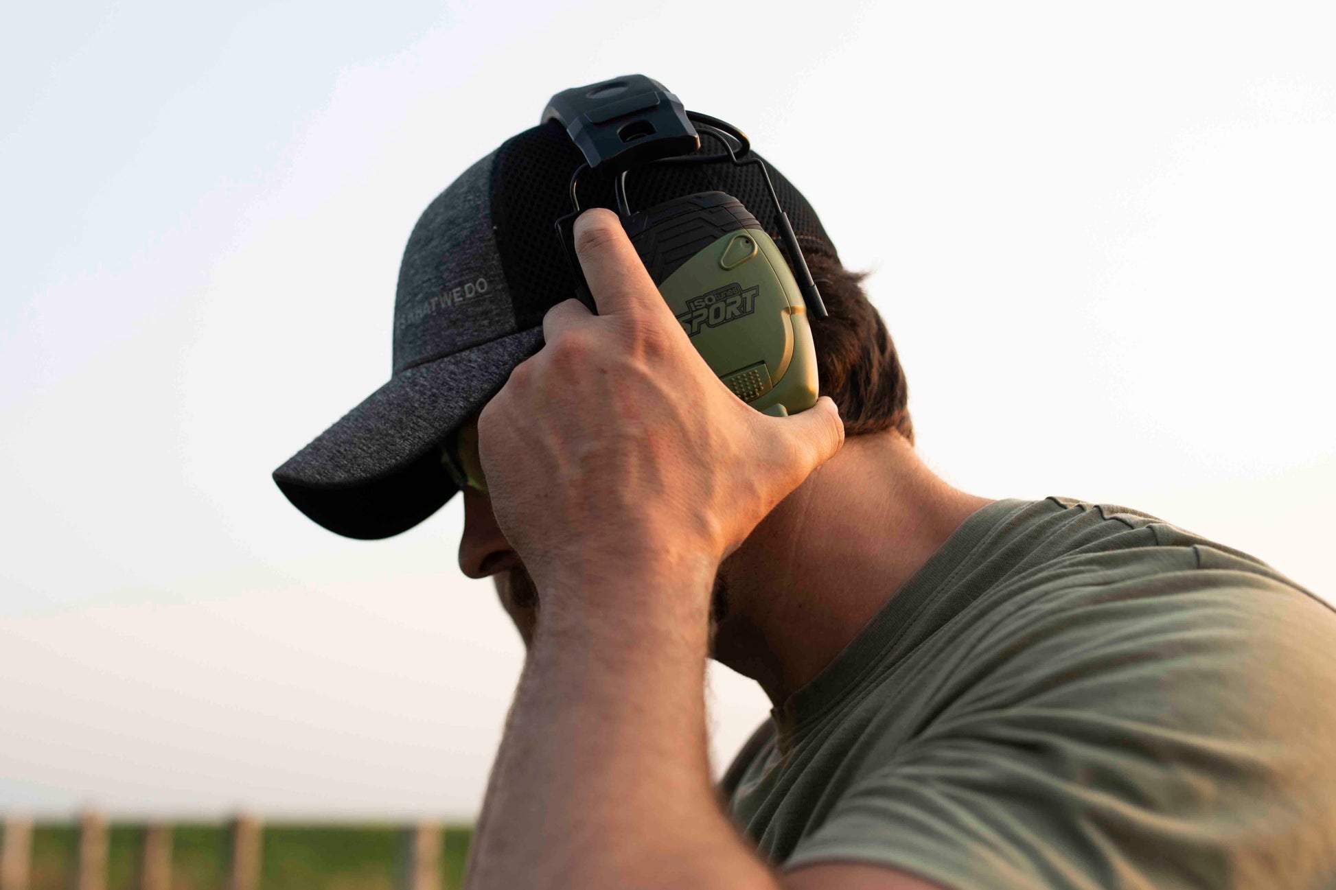 ISOtunes IT-32 Sport DEFY Bluetooth Tactical Earmuffs