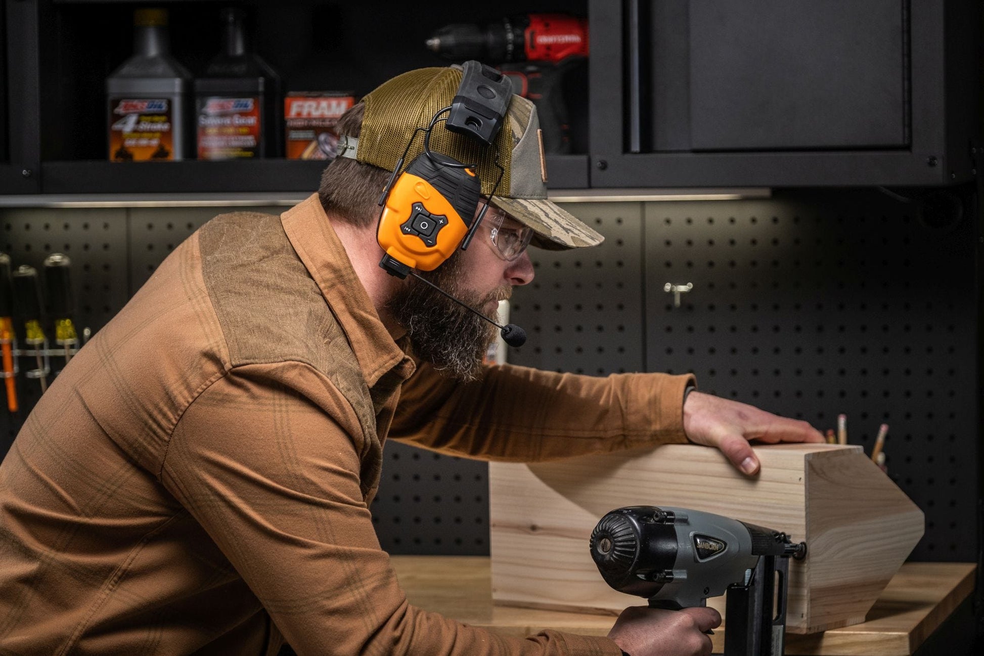 ISOtunes IT-48 LINK 2.0 Bluetooth Earmuff - Safety Orange