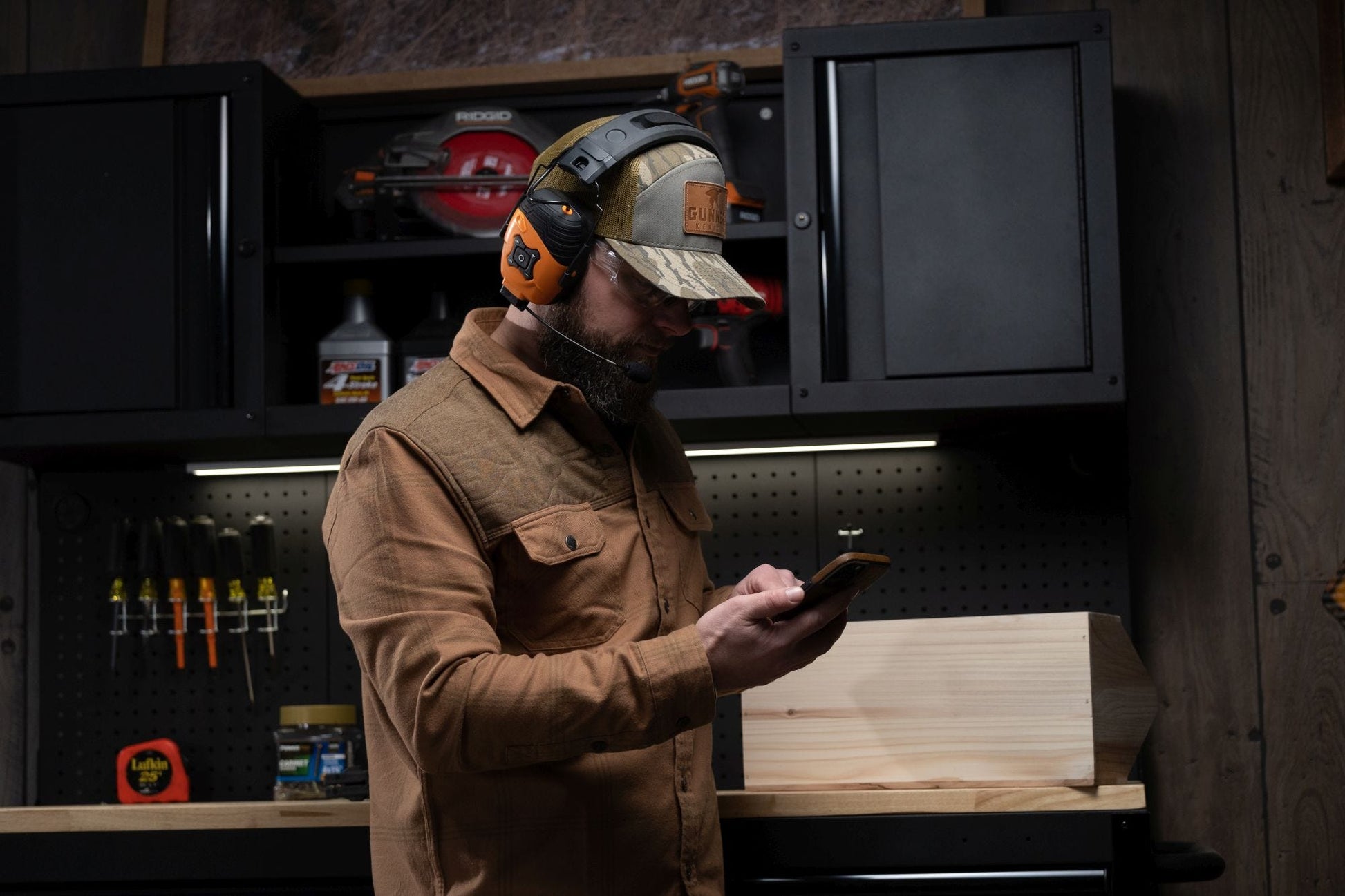 ISOtunes IT-48 LINK 2.0 Bluetooth Earmuff - Safety Orange