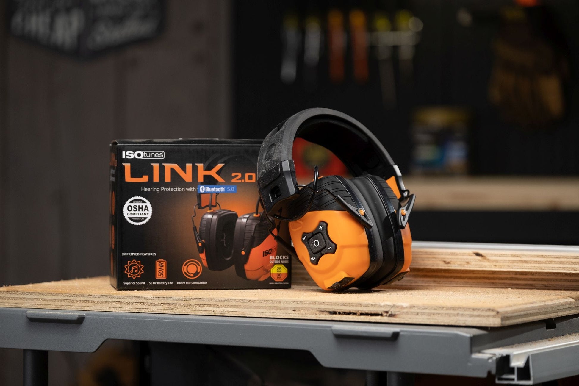 ISOtunes IT-48 LINK 2.0 Bluetooth Earmuff - Safety Orange