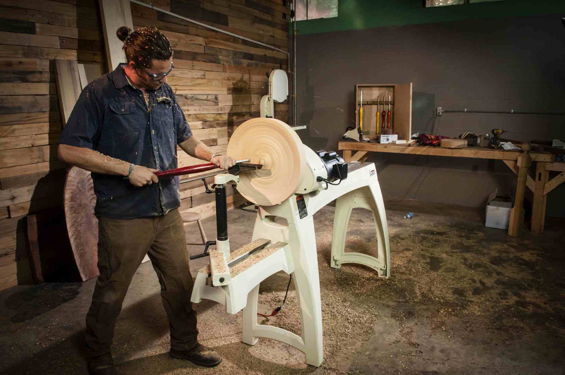 Jet 719400 JWL-1440VS 14" x 40" Benchtop Wood Lathe