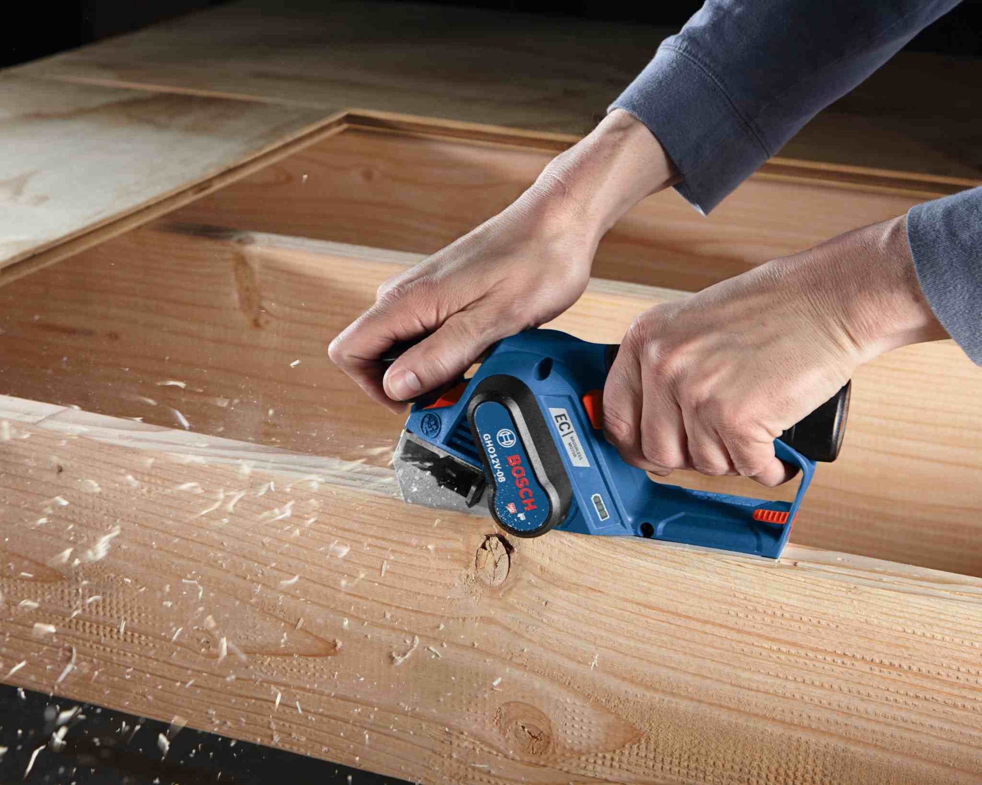 Bosch GHO12V-08N 12V Max EC Brushless Planer, Tool Only