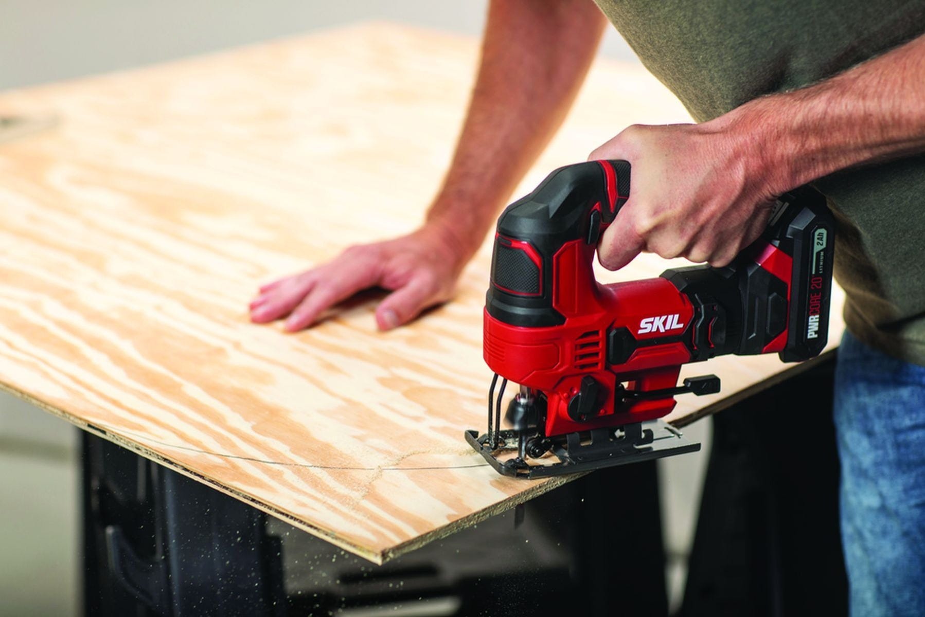 SKIL JS820202 PWRCore 20 Brushless 20V Jigsaw Kit with Battery and PWR JUMP Charger