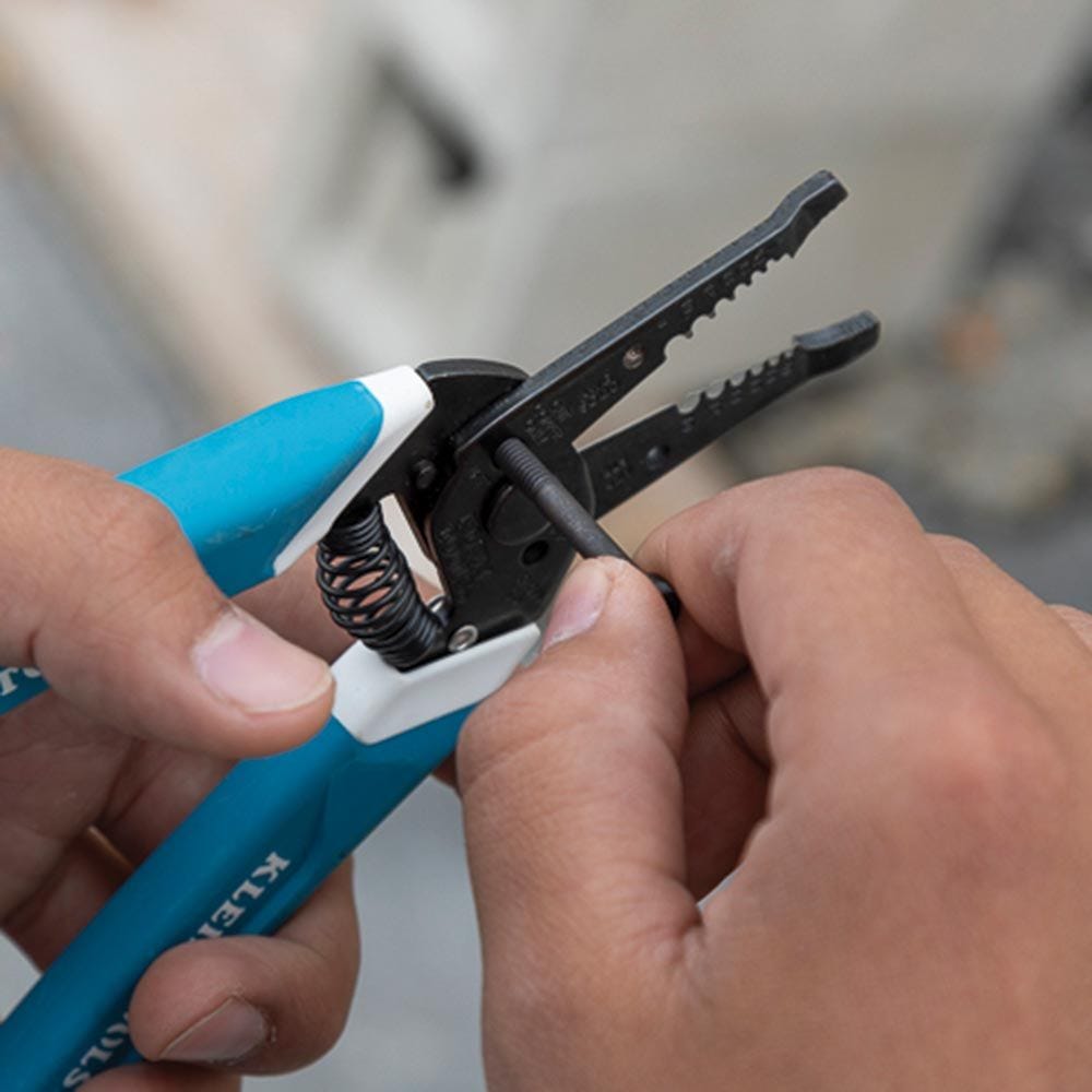 Klein Tools K11095 Klein-Kurve Wire Stripper / Cutter, 8-20 AWG