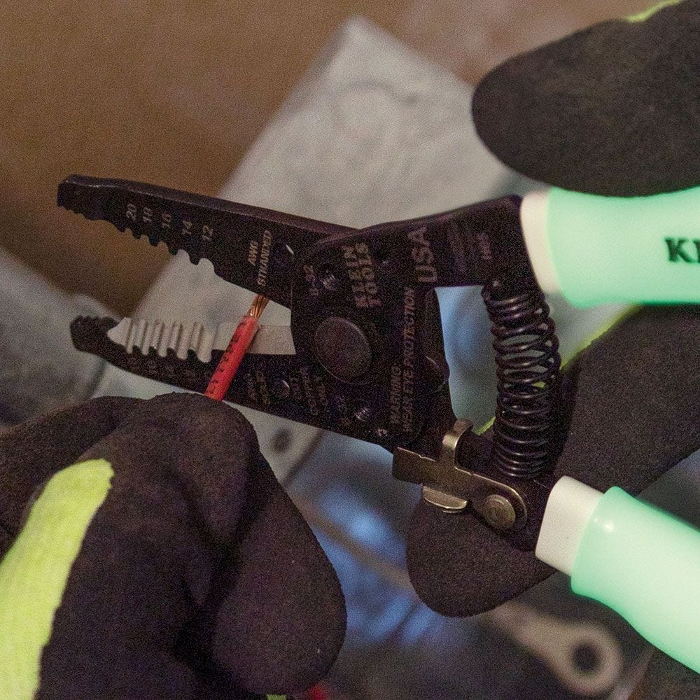 Klein 11055 Solid and Stranded Copper Wire Stripper and Cutter