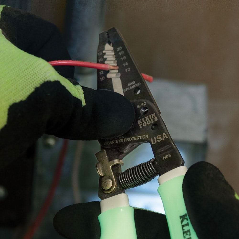 Klein Tools 25 ft. Multi Flex Glow Rod Set with Folding Jab Saw and Solid/Stranded Copper Wire Stripper