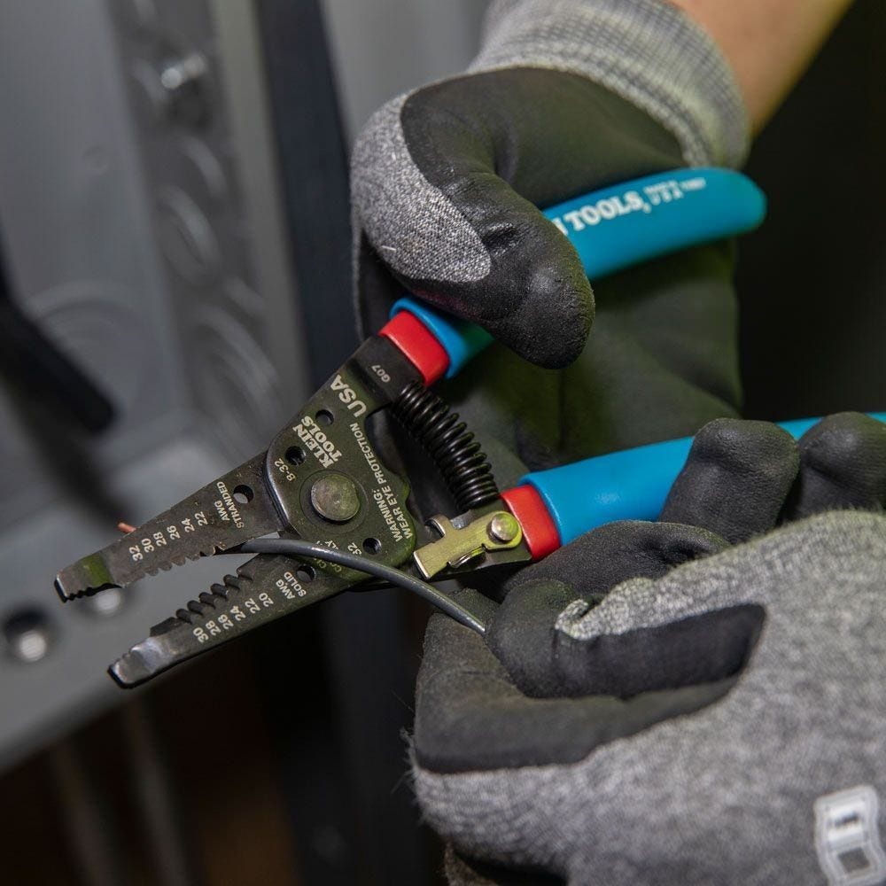 Klein 11057 Klein-Kurve Wire Stripper and Cutter