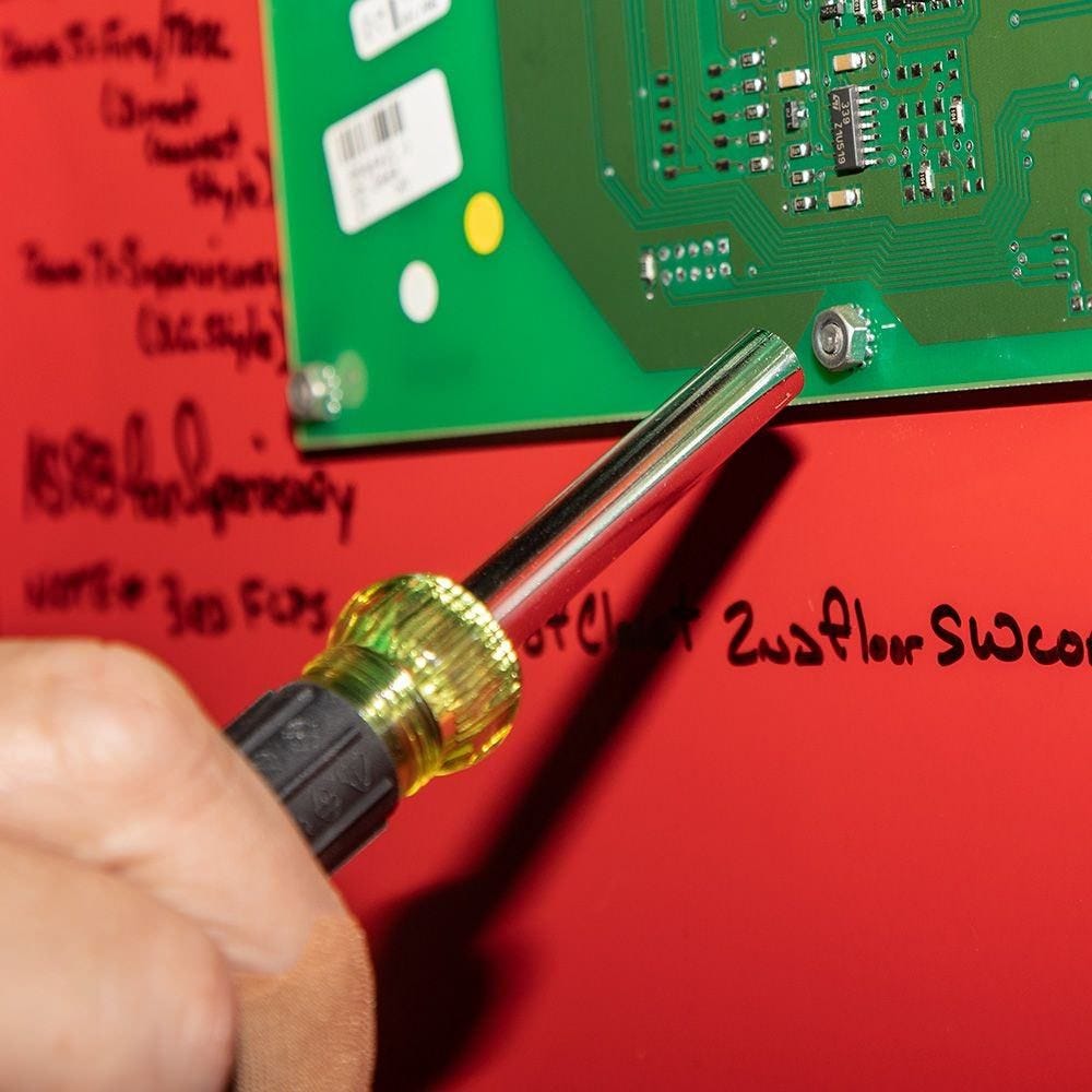 Klein 32314 14-in-1 Precision Screwdriver/ Nut Driver