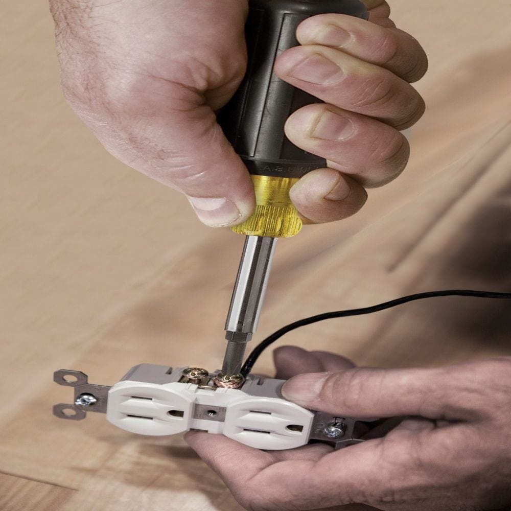 Klein 32500 Multi-Bit Screwdriver / Nut Driver, 11-in-1, Ph, Sl, Sq, Torx Bits