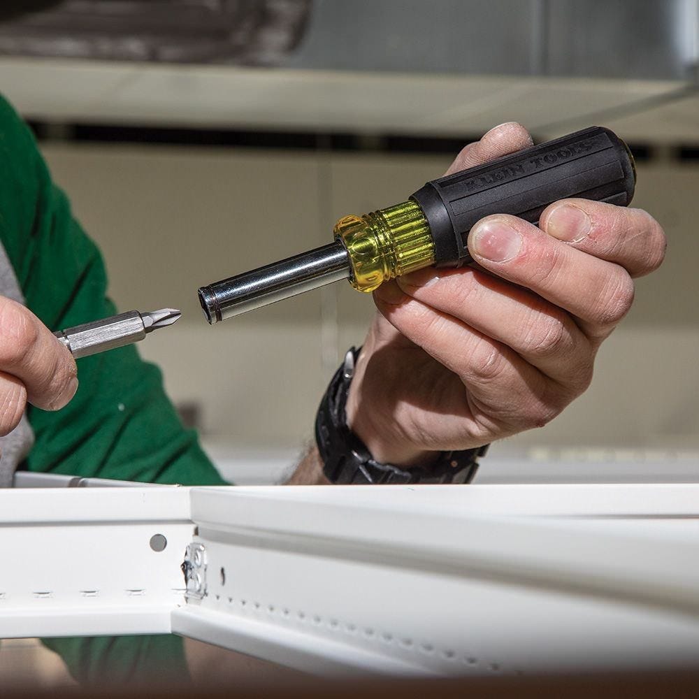Klein 32500 Multi-Bit Screwdriver / Nut Driver, 11-in-1, Ph, Sl, Sq, Torx Bits