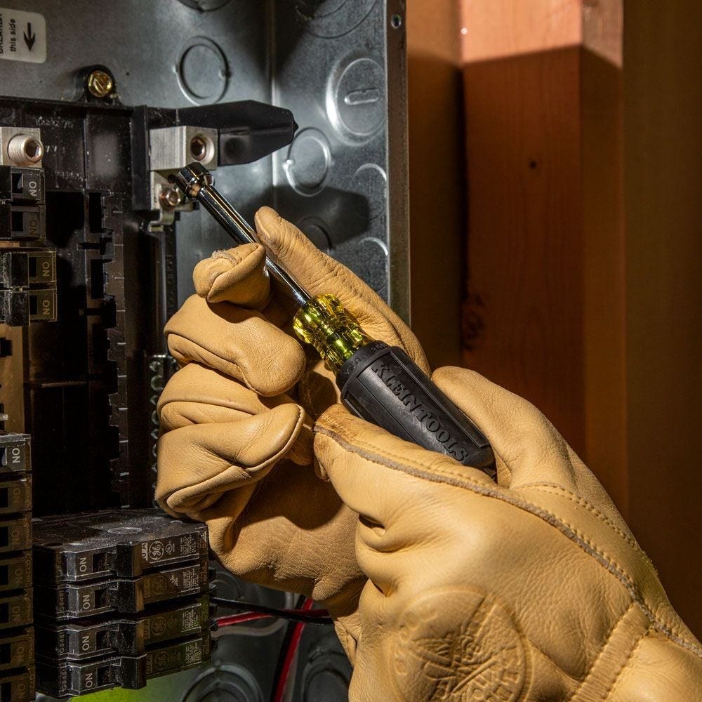 Klein 65160 Nut Driver Set, Metric Nut Drivers, 3-Inch Shafts, 7-Piece