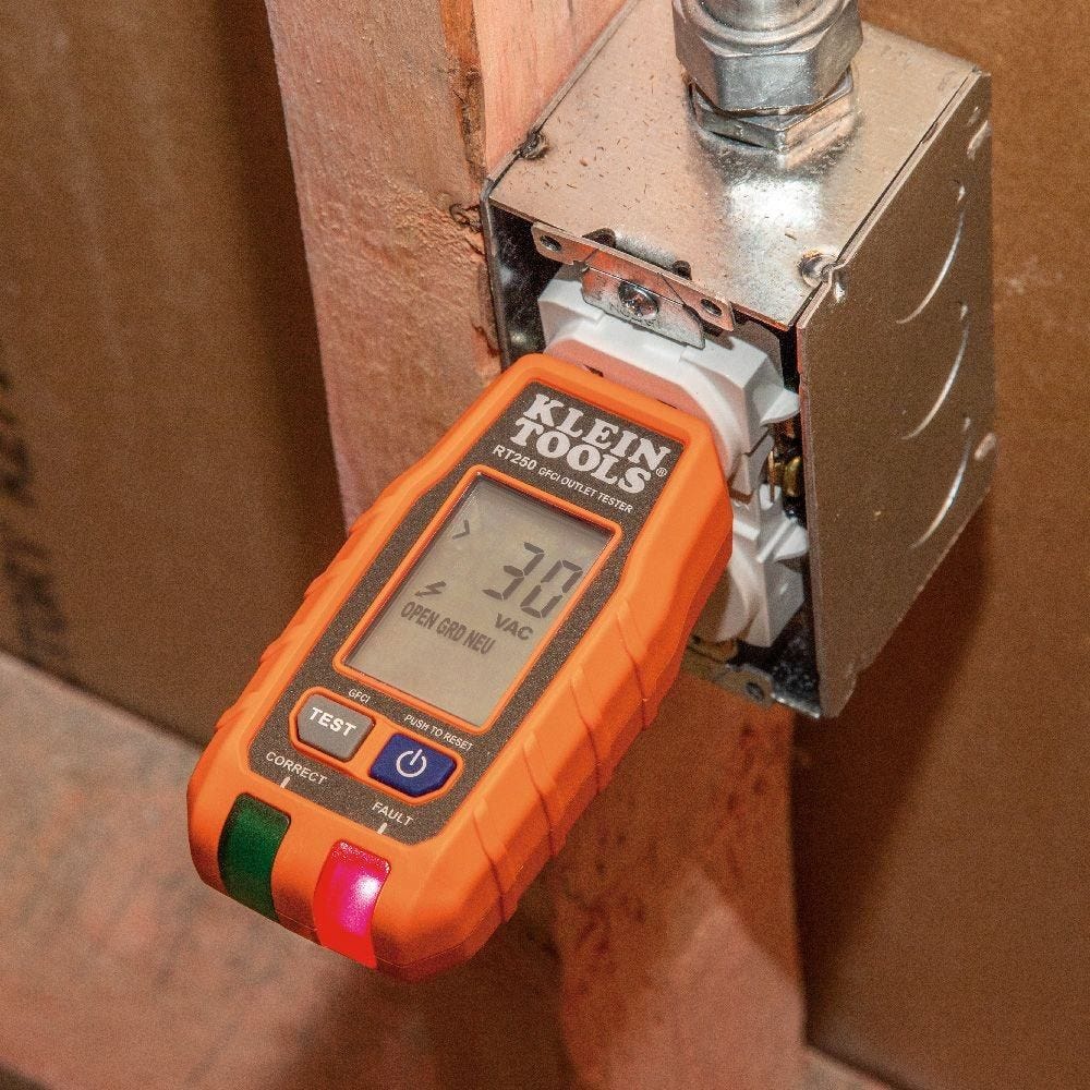 Klein RT250KIT Premium Non-Contact Voltage and GFCI Receptacle Electrical Test Kit