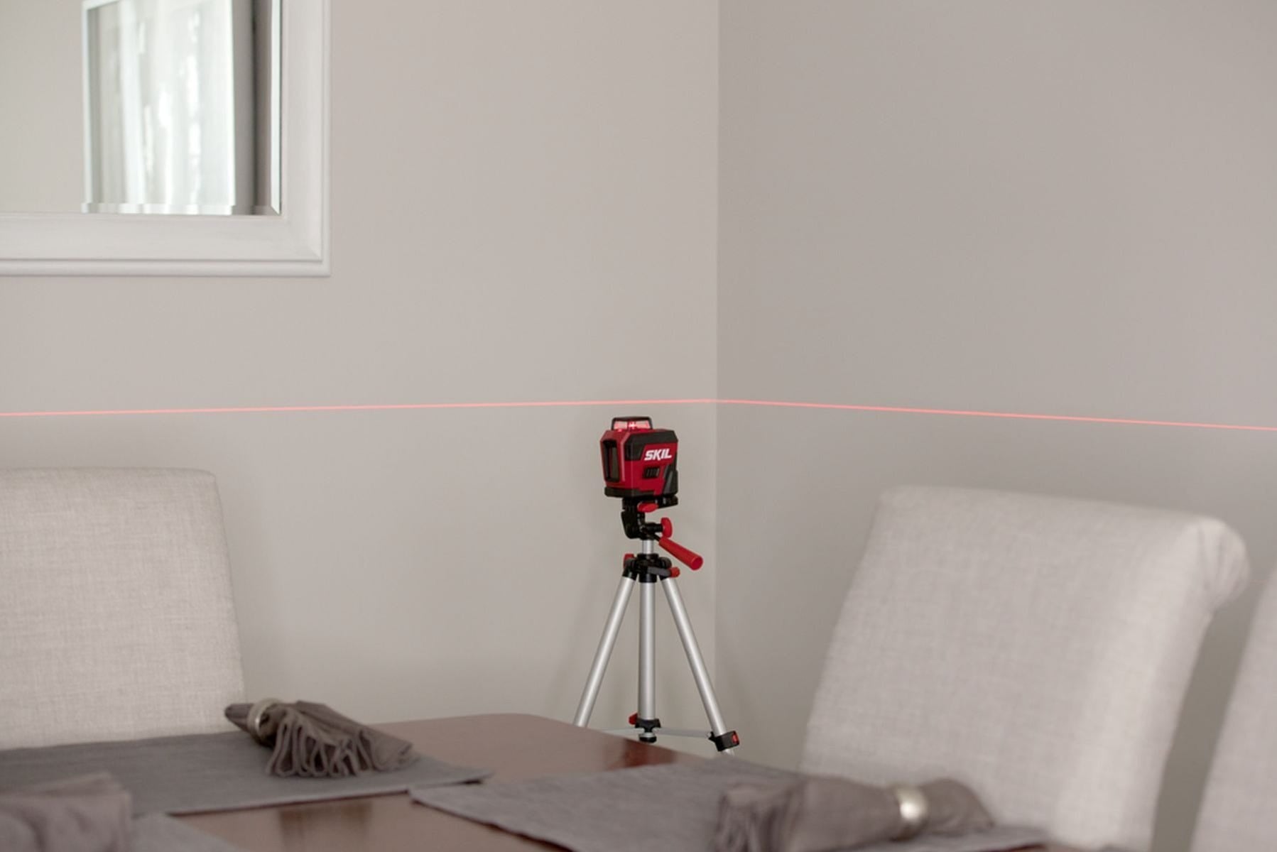 SKIL LL932201 Self-leveling 360 Degree Red Cross Line Laser