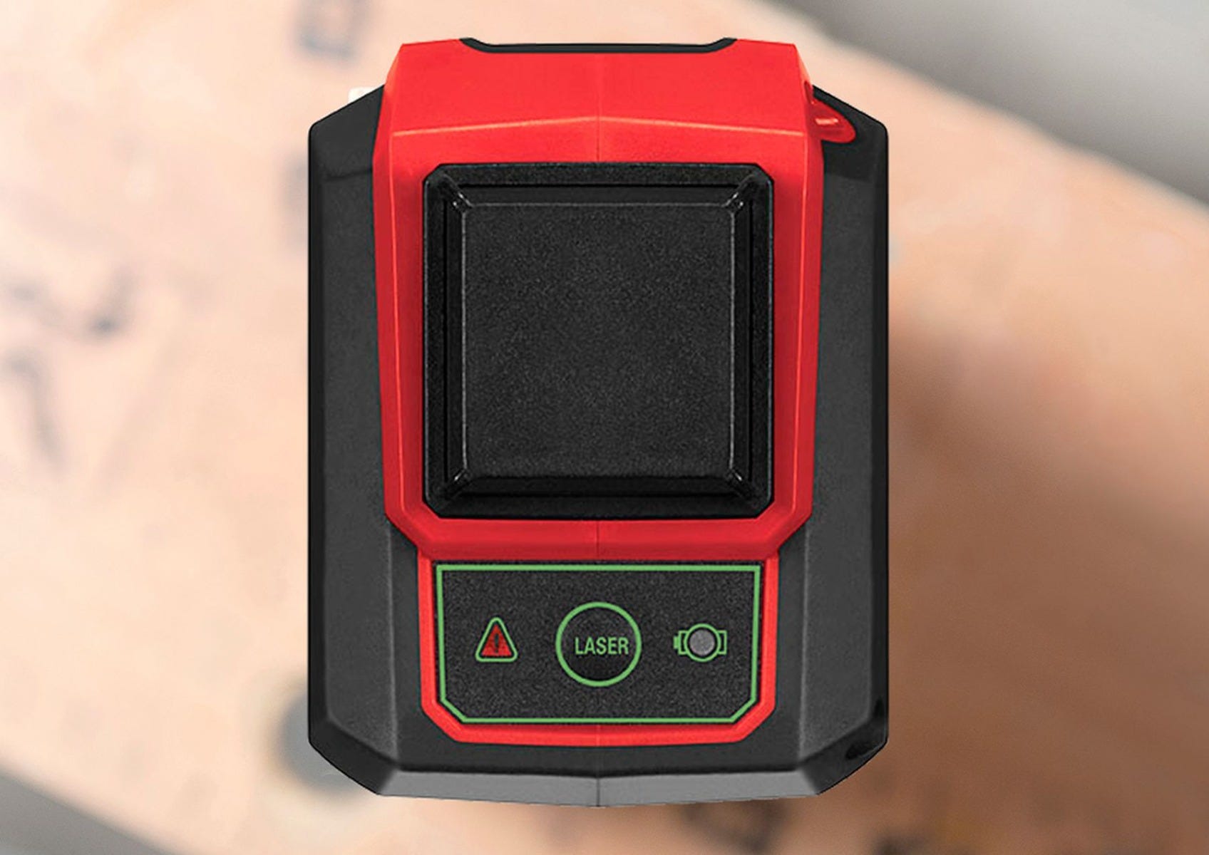 SKIL LL9322G-01 Self-Leveling 360 Degree Green Cross Line Laser with Tripod
